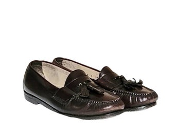 Vintage Cole Haan Burgundy Leather Tassel Loafers, Men display picture 1
