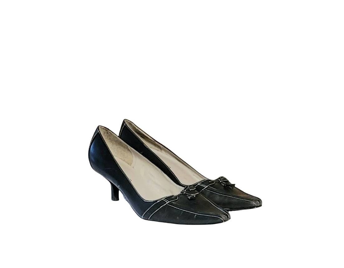 Women Vintage Leather Black Kitten Heel 