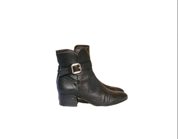 Women Vintage Leather Black Ankle Boots With a Bu… - image 7