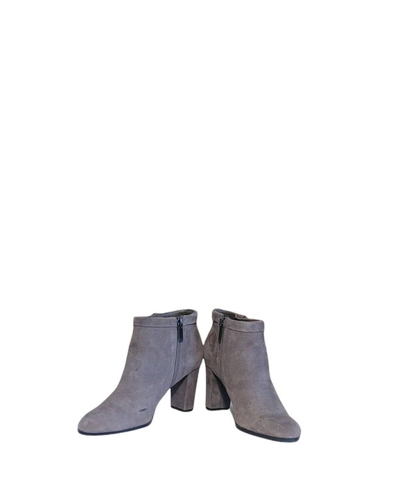 Vintage Women Suede Gray Ankle Booties By Bandoli… - image 8