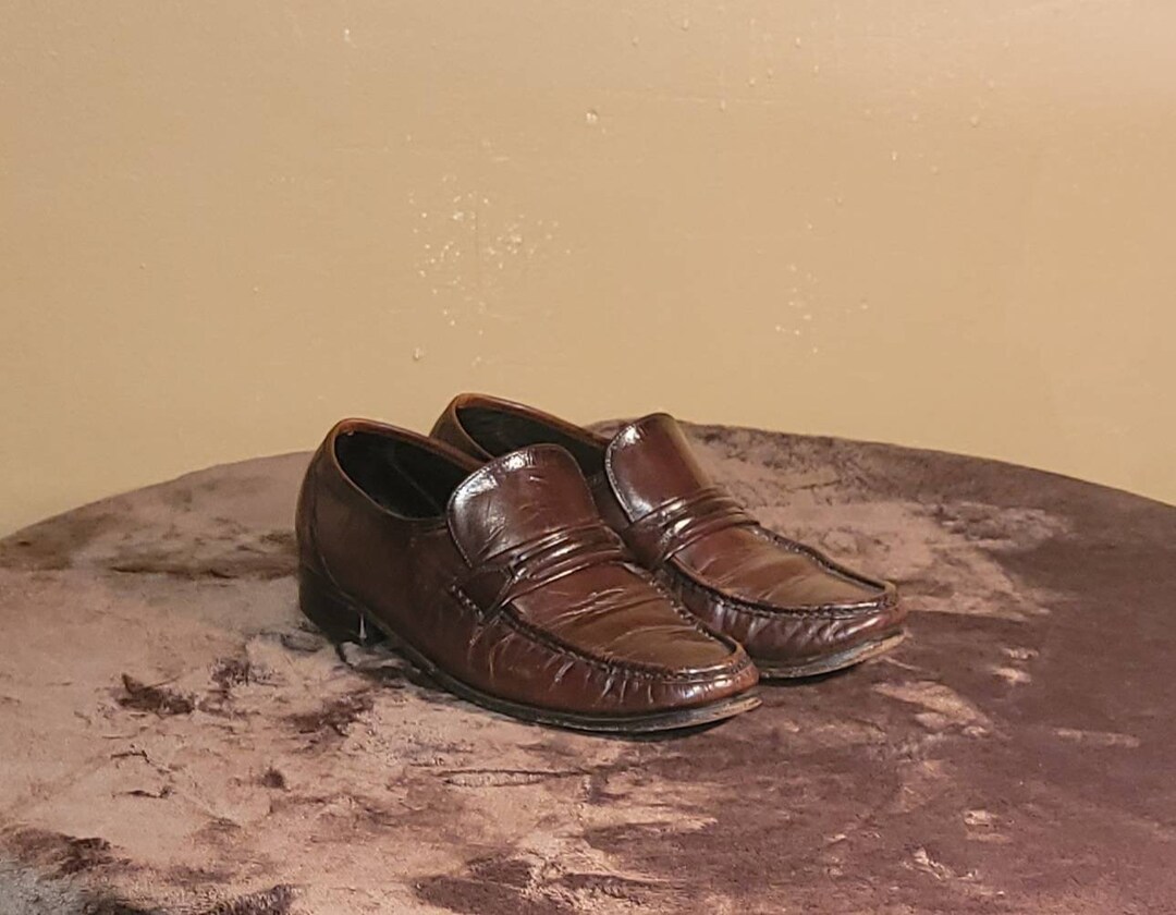 Vintage FLORSHEIM Burgundy Leather Moc Toe Comfort Loafers Dress Shoes 14B 48.5 Buy Men main image 2