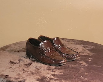 Men Vintage Burgundy Leather Loafers By Florsheim Size 8E/ Men Designer Shoes/ Men Dress Shoes