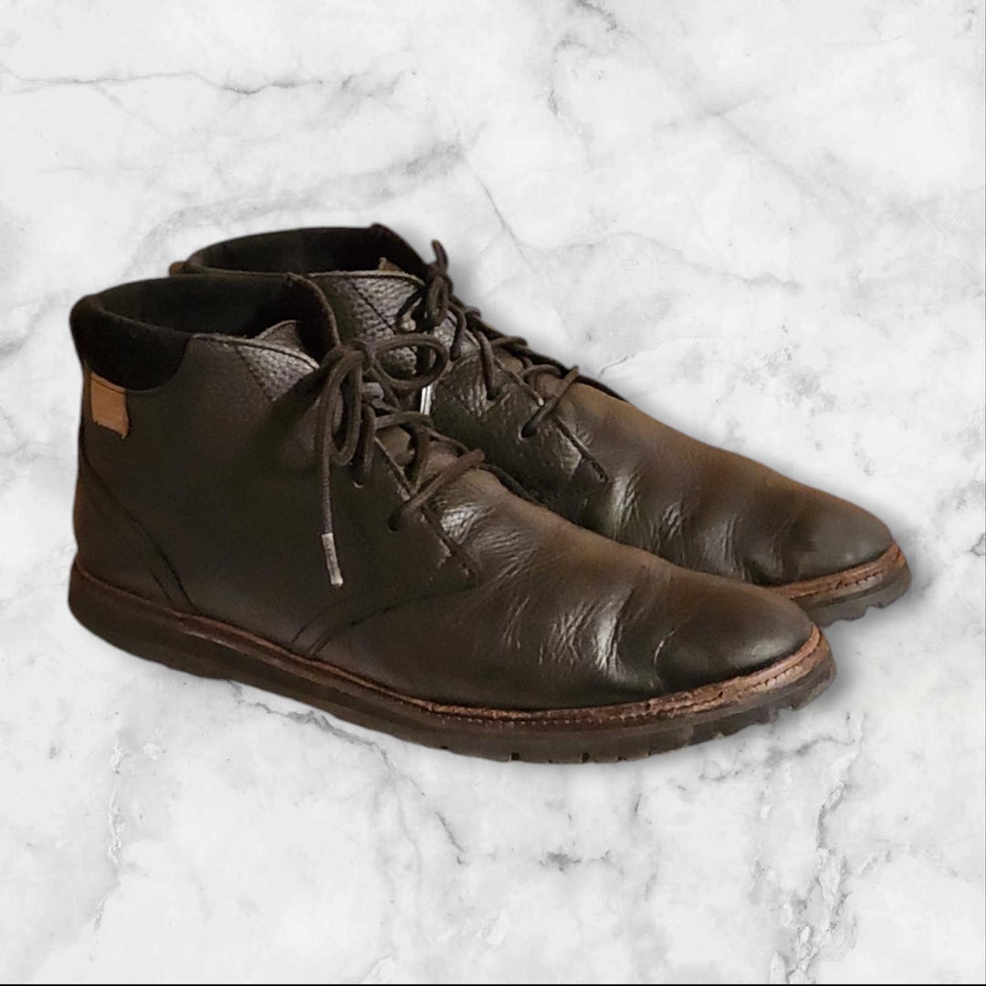 Men Vintage Leather Black Ankle Boots By Lacoste Size 11.5 Men Vintage Leather Black Ankle Boots by Lacoste Size 11.5  main image 2
