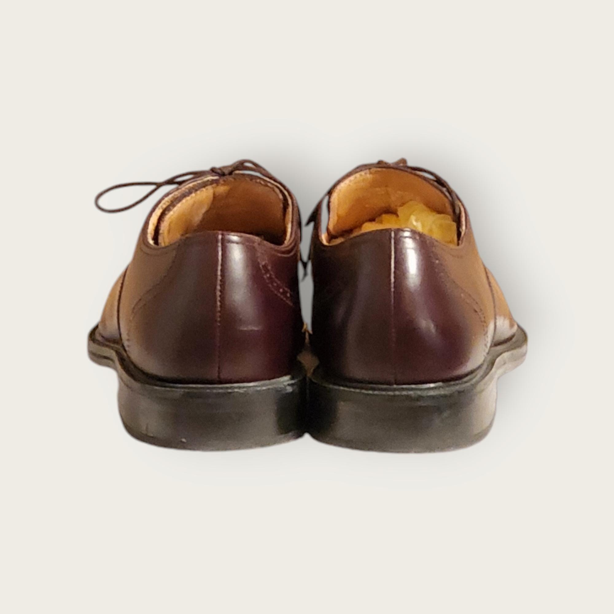 Men Vintage Leather Burgundy Cap Toe Dress Shoes by Rockport 