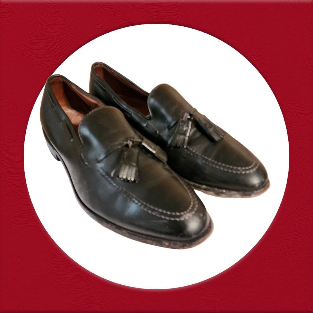 Vintage Allen Edmonds Black Leather Tassel Loafers, Men display picture 3