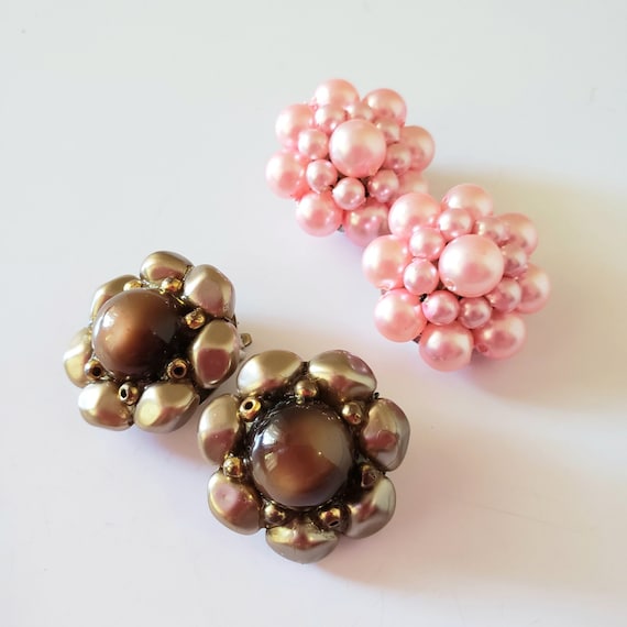 Vintage Chunky Clip Earrings . Large  Moonglow Cl… - image 1