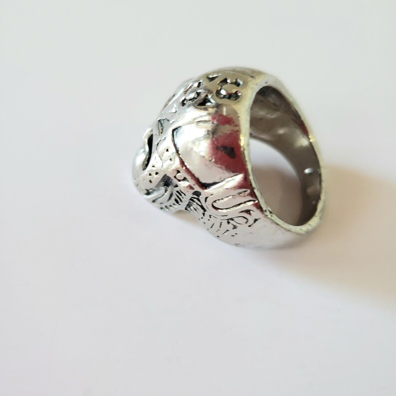 Skull Ring. Halloween Skull Ring .Ring for Men size10.Silver ton Skull Ring. Gothic Skull Ring. image 3