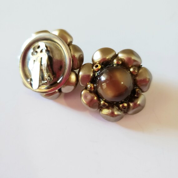 Vintage Chunky Clip Earrings . Large  Moonglow Cl… - image 7