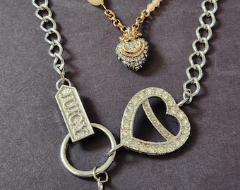 Collar con dije vintage de Juicy Couture: Corazón de cuarzo rosa, Lady Juicy de plata