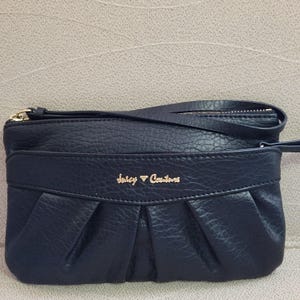 新作【JUICY COUTURE】IRIS ロゴ ハンド ショルダー ポーチ 2WAY 2WAY【JUICY COUTURE】Iris ストライプ ロゴ ショルダー トート
