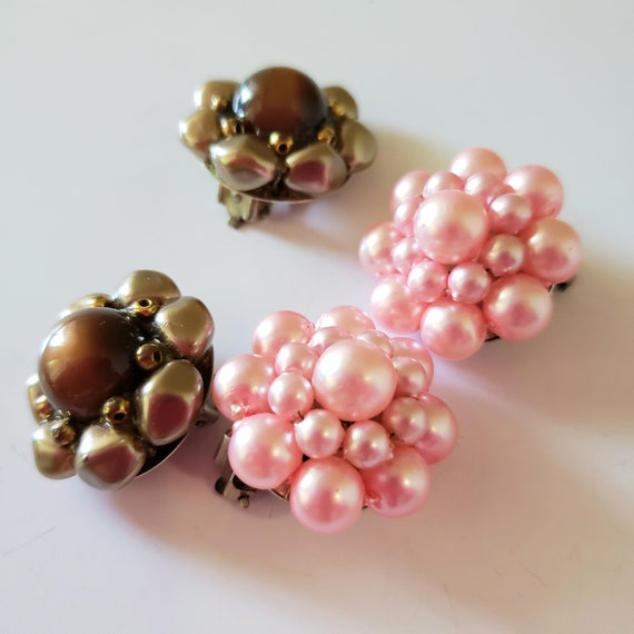 Vintage Chunky Clip Earrings . Large  Moonglow Cl… - image 2