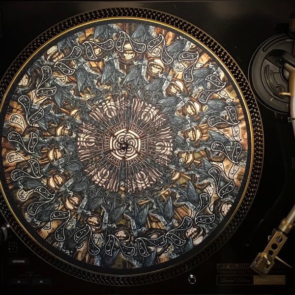 Zoetrope Felt Turntable Slipmat: “Jean Crow”
