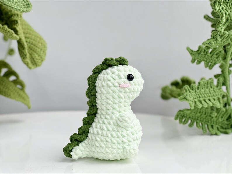 Tyrannosaurus Dinosaur No Sew Crochet Pattern Dinosaur Jurassic World No Sew Pattern, No Sew Amigurumi Crochet Patterns image 2