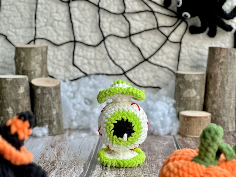 Halloween Candy Eye Crochet Patterns, Halloween Crochet Pattern ...