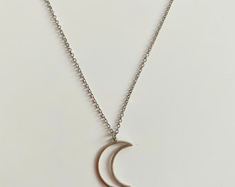 Necklace moon