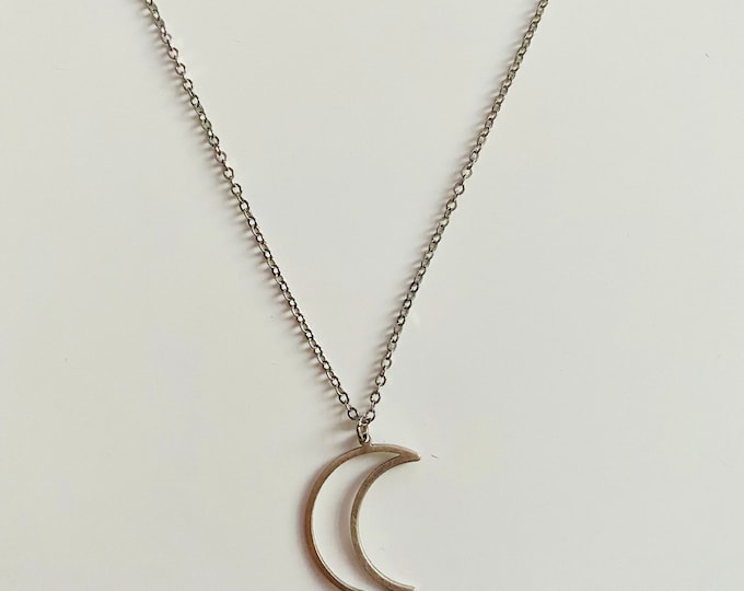 Necklace moon
