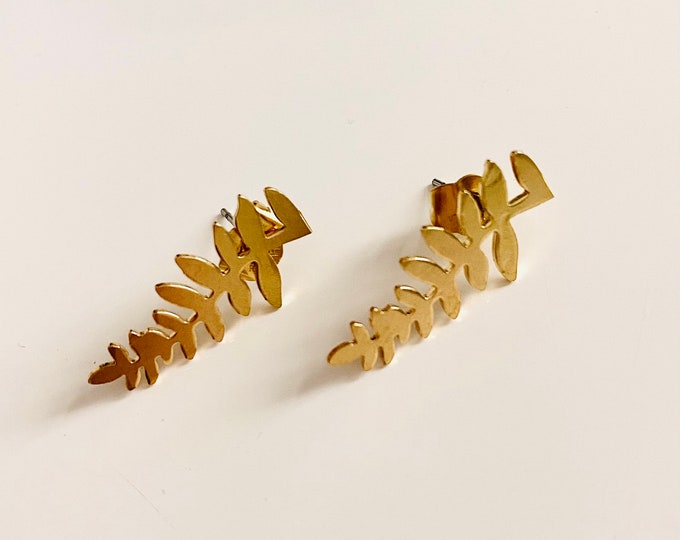 Earring leaf