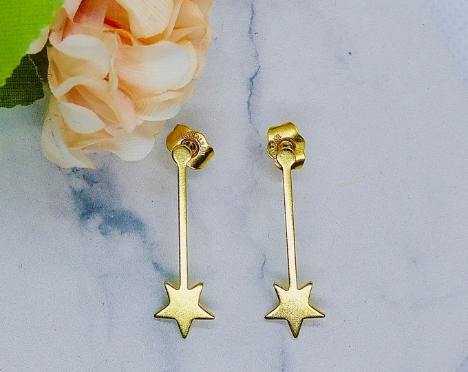 Earring shooting star