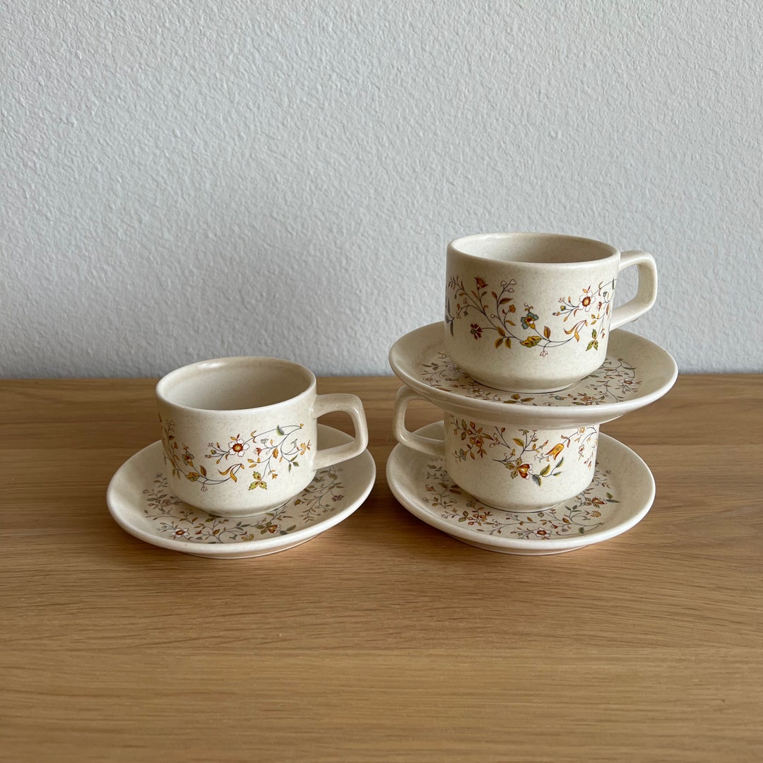 Vintage Lenox Temperware merriment Flat Cups With Saucers Set of 3 / Floral Cottagecore