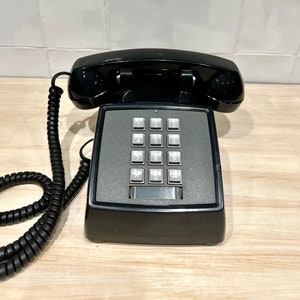 Western Electric 2500 Touchtone Desk Phone / Vintage Telephone UNTESTED ...