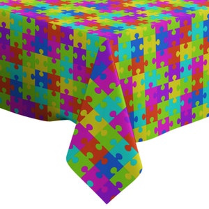 Ręcznie robiony dekoracyjny obrus, kolorowy wzór puzzli, prostokąt/kwadrat, tkanina dekoracyjna do domu