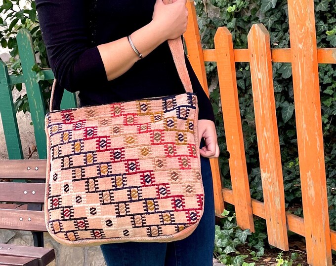 Hand Woven Turkish Kilim Crossbody Bag: Pale Pink Boho Purse
