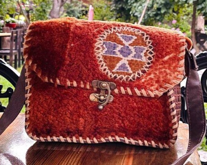 Camel Leather Natural Hand-Sewn Bag, Brown Color Rectangle Embrodery Unique Shoulder Bag, Personalize Birthday Gift Western Cowboy Style