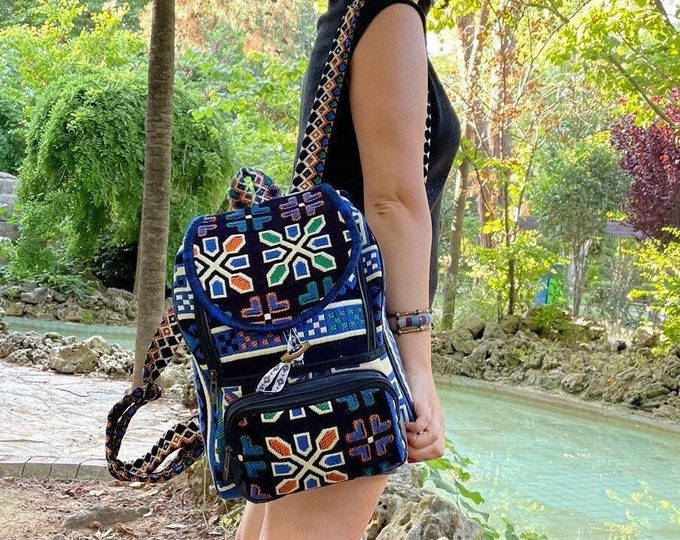 Personalized Nostalgic Rug - Kilim - Carpet Motif Stylish Backpack, Christmas Gift For Mum ,Birthday ,Myself, Rucksack For Her