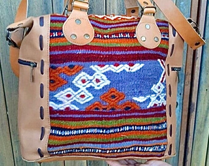 Handmade Navajo Tote Bag – Wool Rug & Genuine Leather Boho Purse – Personalized Bohemian Shoulder Bag – Hippie Style