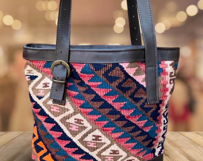 Hand-woven Wool Rug Bag, Unique Purse For Boho Lovers, Special Gift For Her, Pastel Color Root Dye Purse, Bohem Natural Bag, Gift For Mom