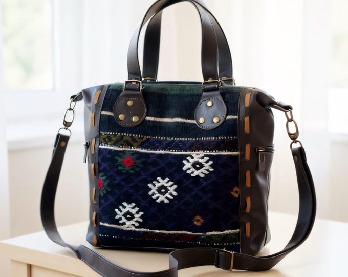 Navajo Handwoven Kilim Bag – Black Wool Rug Purse with Leather Accents – Boho Crossbody or Shoulder Bag with Adjustable Guitar Strap