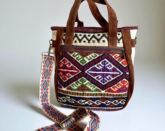Vintage Soco 70s style sling bag Soco Vintage Saddle Bag 1980s | Brown Green Leather  main image 4
