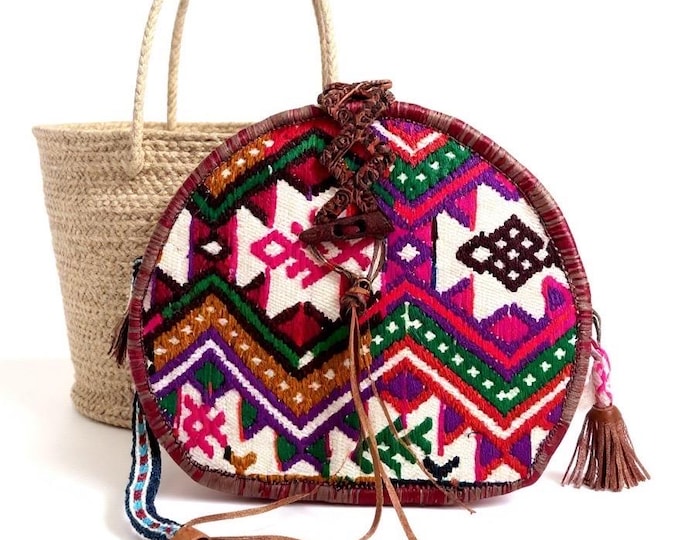 Handmade Turkish Kilim Crossbody Bag: Vintage Rug & Leather