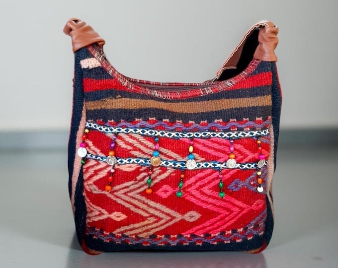 Handmade Navajo-Inspired Rug Bag – Genuine Leather Strap, Boho Crossbody or Shoulder Bag, Natural Hand-woven Turkish Rug, Red Unique Ethnic