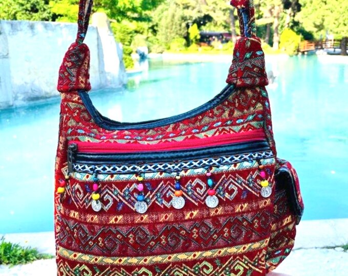 Red Color Beaded Casual Messenger Bag, Ethnic Pattern Adjustable Strap 3 Pockets Side Bag, Personalize Shoulder Bag, Birthday Gift Sister