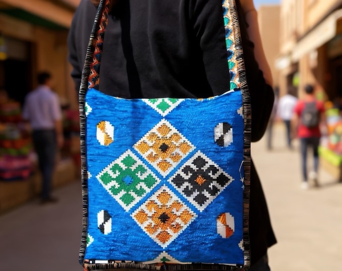 Handwoven Kilim Crossbody Bag: Bohemian Hippie Purse