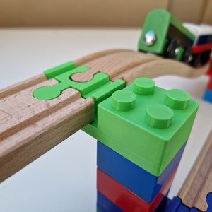Train en bois Duplo avec balcon / train aérien Brio / Imaginarium / Thomas / Lillabo / Melissa & Doug