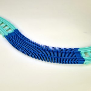 Trackmaster (2014) compatible flexible track / Train track connector