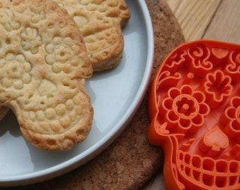 Mexican skull cookie cutter / Mexican cookie cutter / skull cookie / day of the dead cookie cutter
