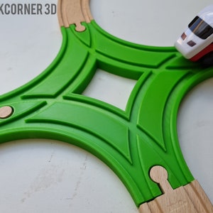 Wooden train track 4 way curved intersection / Wooden train connector / Brio extension / Imaginarium / Thomas / Lillabo / Melissa & Doug