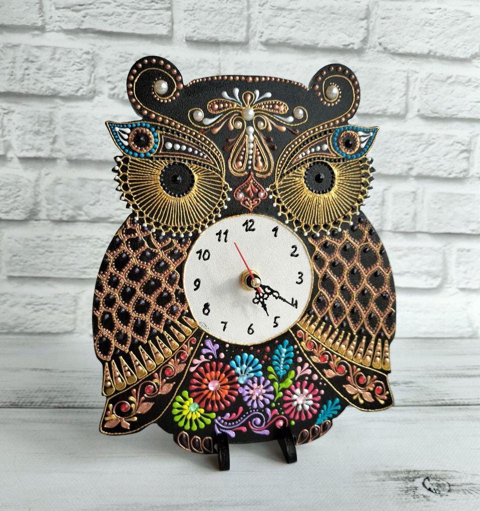 Owl Wall clock Custom wall clock Desk clock Bird gifts Nursery decor New home gift Gift for grandkid