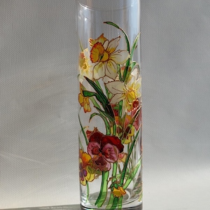 Stained glass vase 10 inch vase Narcissus Flower vase Custom vase Personalized vase Housewarming gift Hostess gift Round vase Wife gift