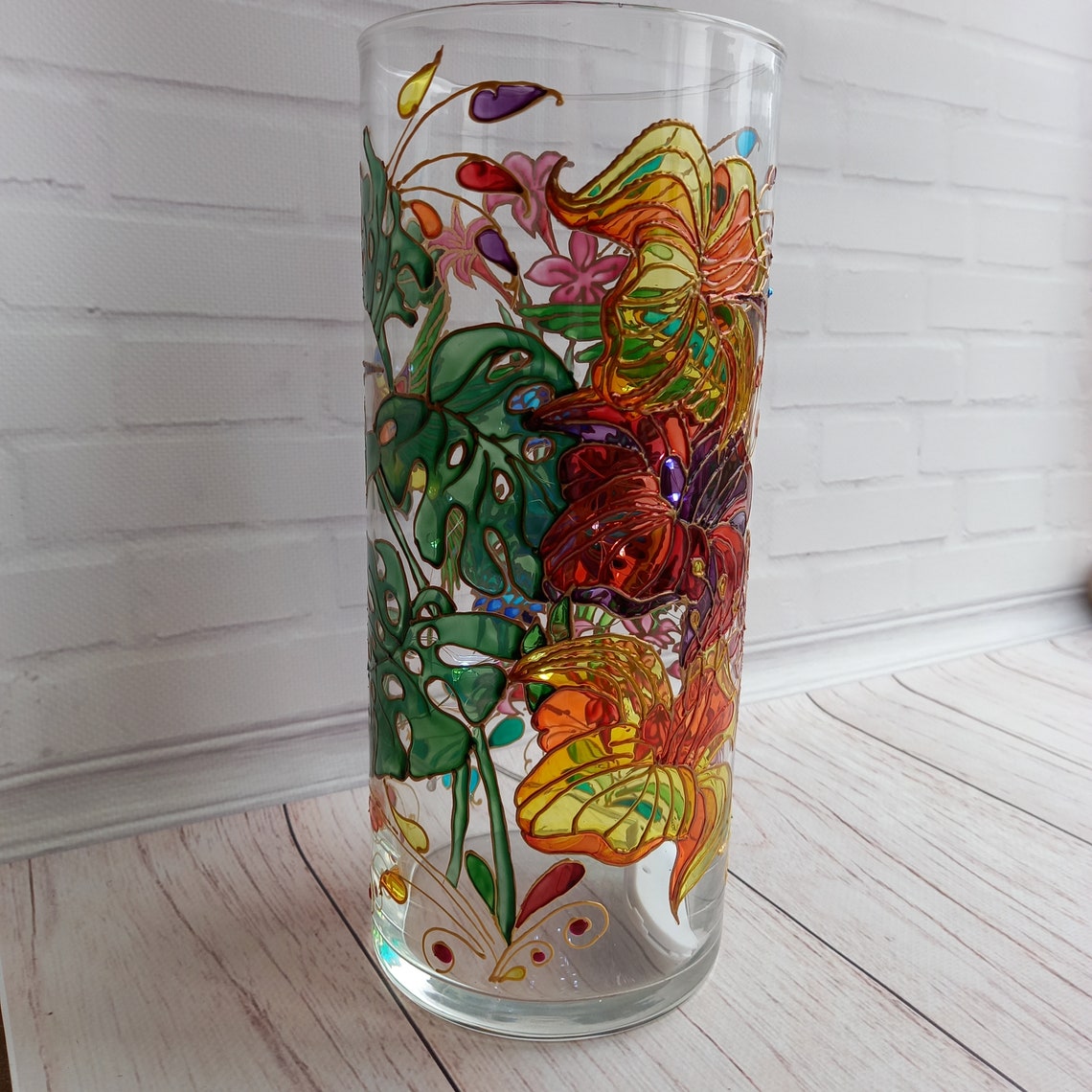 Stained Glass Vase Hand Painted Hummingbirds Vase 104 1/3 Etsy