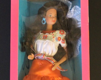 1988 MEXICAN BARBIE - Dolls of the World Collection DOTW - 1917 Series - Mattel