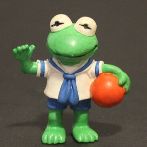 1980s KERMIT THE FROG Pvc Figure - Muppet Babies by Comics Spain - Spanish Vintage Item - 2&quot; ( 5 cm. )