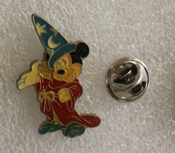 1990s MICKEY MOUSE Lapel Pin (Magician) 3.5 x 2 c… - image 1