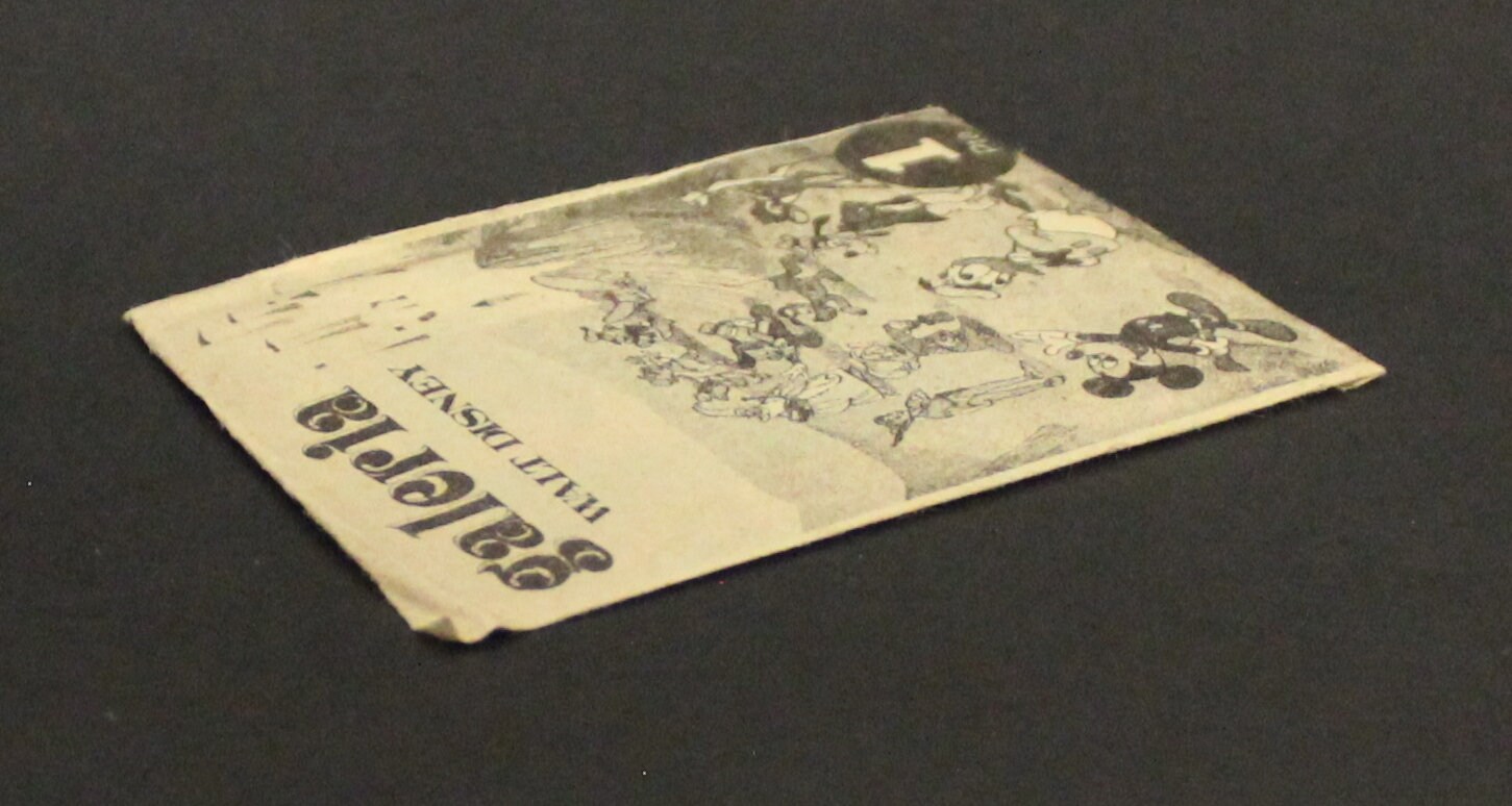 1972 WALT DISNEY GALLERY Trading Cards Pack Spanish Vintage - Etsy