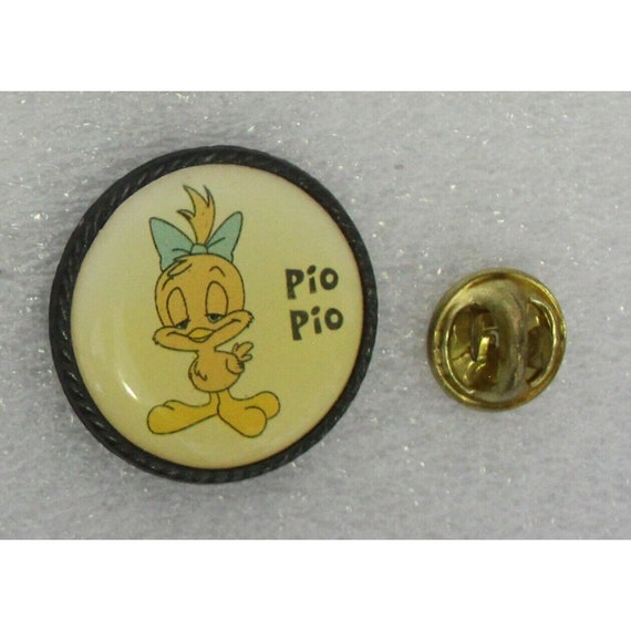 1990s SWEETIE-PIE Lapel Pin 2.5 cm. (1") Diameter… - image 1