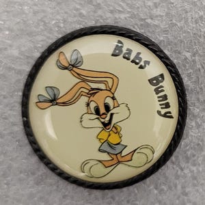 1990s BABS BUNNY Lapel Pin 1" (2.5 cm.) Diameter Tiny Toon Adventures Warner Bros