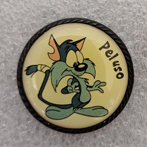 1990s PELUSO / FURRBALL Lapel Pin 1" (2.5 cm.) Diameter Tiny Toon Adventures Warner Bros